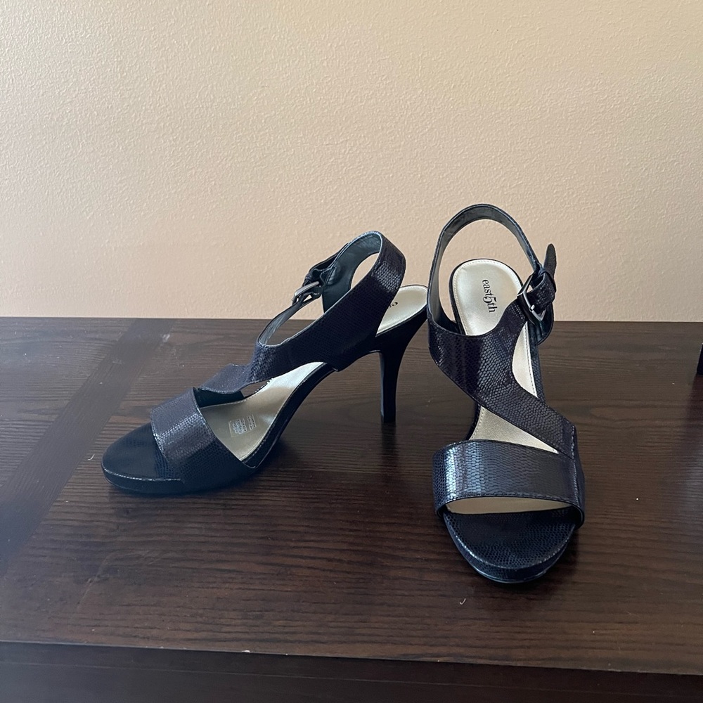 East 5th Jackie Black Lizard Print Heels -  Sz 11
